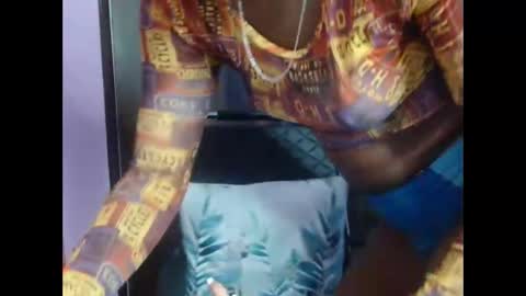 cutebuu online show from 1, 11, 2025