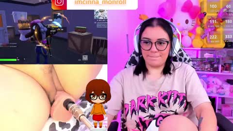 Cinna independent model online show from 13, 1, 2025