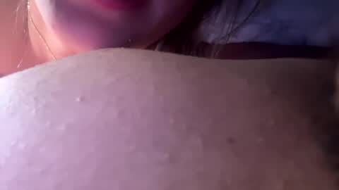 Snapshot of cutecouple20001 chatting on 6, 2, 2025 cutecouple20001 online show from 6, 2, 2025