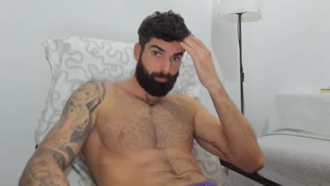 Snapshot of cuteeboy chatting on 5, 2, 2025 cuteeboy online show from 5, 2, 2025