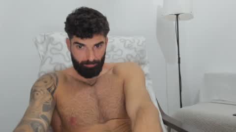 Snapshot of cuteeboy chatting on 6, 2, 2025 cuteeboy online show from 6, 2, 2025