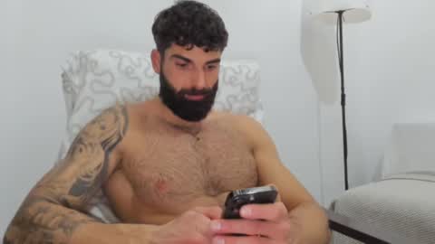 Snapshot of cuteeboy chatting on 15, 2, 2025 cuteeboy online show from 15, 2, 2025