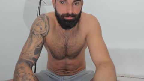 Snapshot of cuteeboy chatting on 20, 2, 2025 cuteeboy online show from 20, 2, 2025