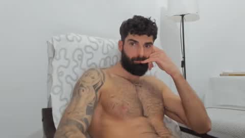 Snapshot of cuteeboy chatting on 22, 2, 2025 cuteeboy online show from 22, 2, 2025