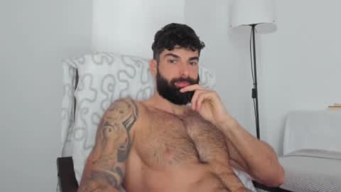 Snapshot of cuteeboy chatting on 26, 2, 2025 cuteeboy online show from 26, 2, 2025