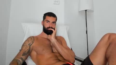 Snapshot of cuteeboy chatting on 12, 9, 2025 cuteeboy online show from 12, 9, 2025