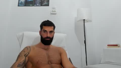 Snapshot of cuteeboy chatting on 29, 9, 2025 cuteeboy online show from 29, 9, 2025