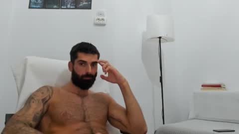 Snapshot of cuteeboy chatting on 5, 10, 2025 cuteeboy online show from 5, 10, 2025