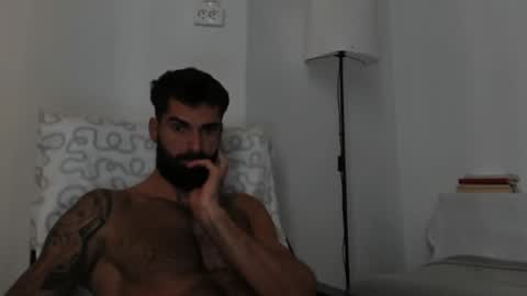 Snapshot of cuteeboy chatting on 31, 10, 2025 cuteeboy online show from 31, 10, 2025