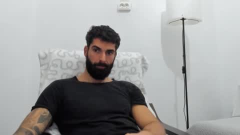 Snapshot of cuteeboy chatting on 19, 11, 2025 cuteeboy online show from 19, 11, 2025