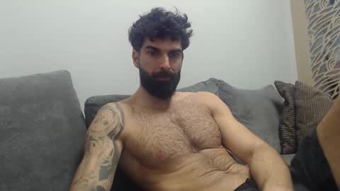 cuteeboy online show from 15, 2, 2026