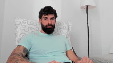 cuteeboy online show from 23, 2, 2026