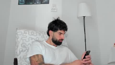 cuteeboy online show from 3, 3, 2026