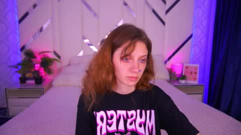 Foxy online show from 11, 11, 2025