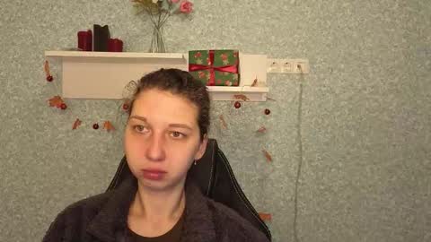 Snapshot of cuteellii chatting on 15, 12, 2025 Elli online show from 15, 12, 2025