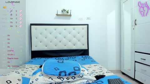 cutelatinax Twtter  Onlyfns online show from 15, 2, 2025