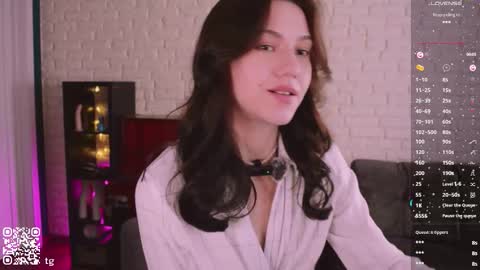 Snapshot of cutelilstar chatting on 12, 10, 2025 kendall online show from 12, 10, 2025