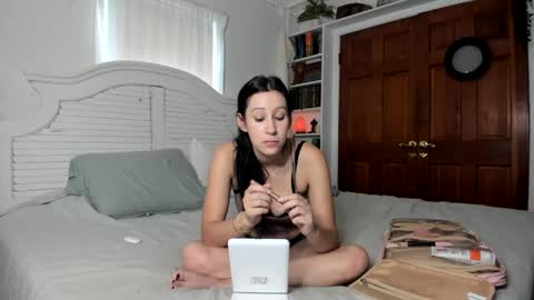 Snapshot of cutelittlemama0418 chatting on 30, 9, 2025 Cutelittlemama0418 Lola online show from 30, 9, 2025