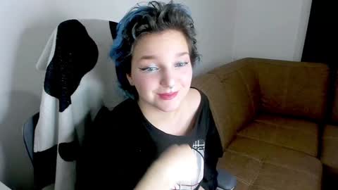 Snapshot of cutemetalgoddess chatting on 29, 12, 2024 Alice online show from 29, 12, 2024