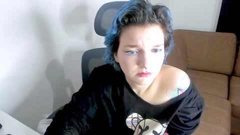 Snapshot of cutemetalgoddess chatting on 29, 12, 2024 Alice online show from 29, 12, 2024