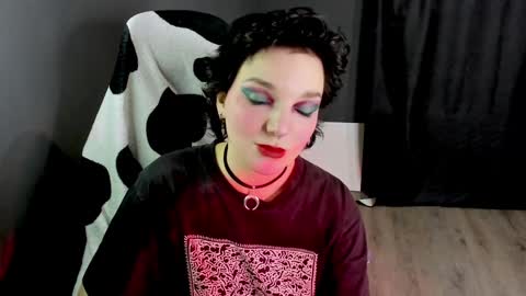 Snapshot of cutemetalgoddess chatting on 16, 1, 2025 Alice online show from 16, 1, 2025