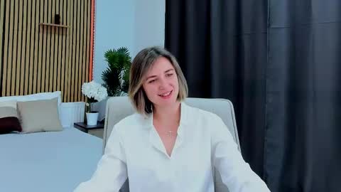 cutemirage online show from 10, 4, 2026