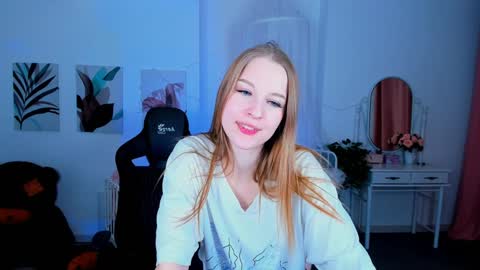 Snapshot of cutemousee chatting on 7, 12, 2024 Rina online show from 7, 12, 2024
