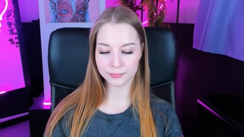 Snapshot of cutemousee chatting on 10, 12, 2024 Rina online show from 10, 12, 2024