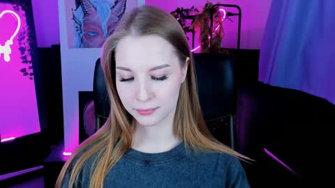 Snapshot of cutemousee chatting on 10, 12, 2024 Rina online show from 10, 12, 2024