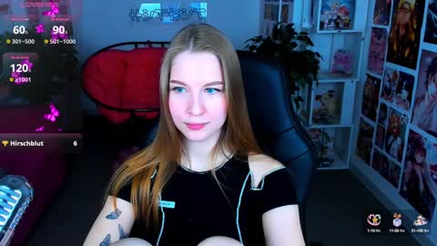 Snapshot of cutemousee chatting on 4, 2, 2025 Rina online show from 4, 2, 2025