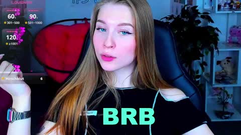 Snapshot of cutemousee chatting on 4, 2, 2025 Rina online show from 4, 2, 2025