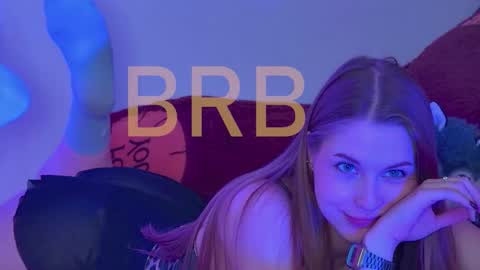Snapshot of cutemousee chatting on 24, 9, 2025 Rina online show from 24, 9, 2025