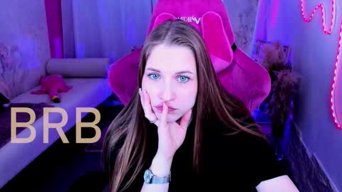 Rina online show from 3, 12, 2025