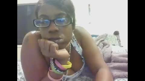 mary mack online show from 18, 11, 2025