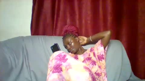 cutey_lunar online show from 3, 2, 2025