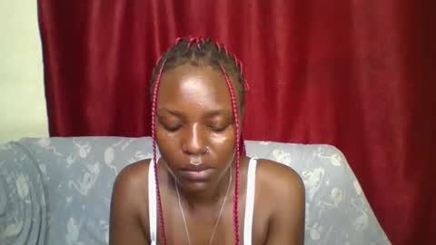 cutey_lunar online show from 20, 2, 2025