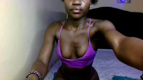 cutey_mara online show from 4, 7, 2026