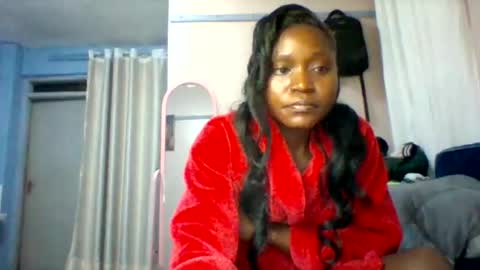 cutezola online show from 19, 12, 2025