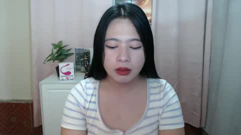 cutie_asianwoman online show from 17, 12, 2024