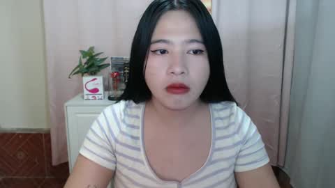cutie_asianwoman online show from 18, 12, 2024