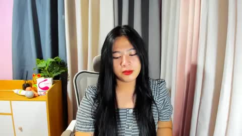 cutie_asianwoman online show from 19, 12, 2024