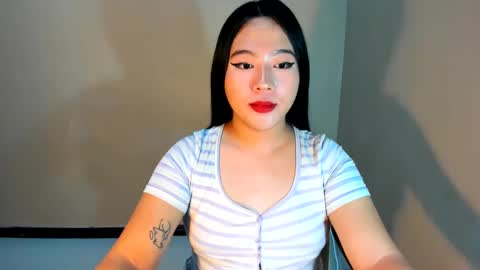 cutie_asianwoman online show from 16, 2, 2025
