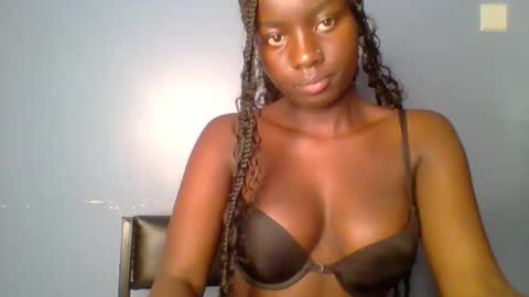 cutie_choco online show from 10, 10, 2025