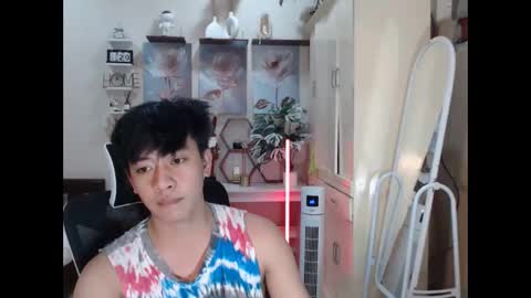 Snapshot of cutie_cumshow chatting on 22, 11, 2025 Neil Taylor online show from 22, 11, 2025