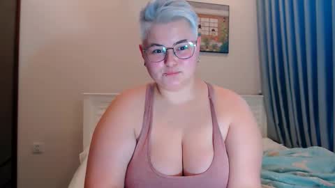 Sophie  Lilith online show from 16, 10, 2025