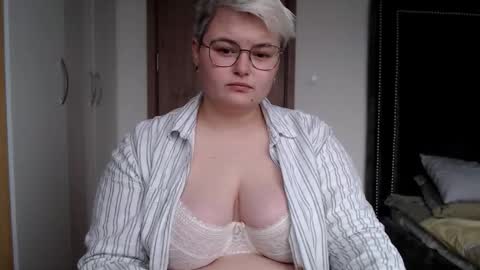 Sophie  Lilith online show from 19, 11, 2025