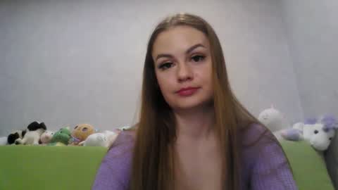 Snapshot of cutie_klo_ chatting on 7, 5, 2026 Chloe online show from 7, 5, 2026