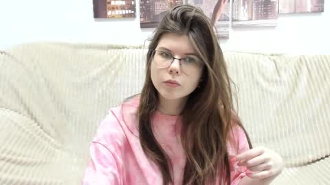 Snapshot of cutie_lory chatting on 3, 3, 2025 cutie_lory online show from 3, 3, 2025