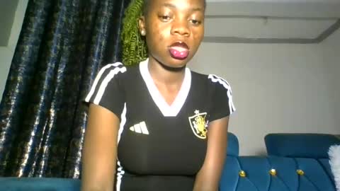 Snapshot of cutie_plush chatting on 12, 7, 2026 cutieplush online show from 12, 7, 2026