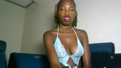 Snapshot of cutie_plush chatting on 23, 7, 2026 cutieplush online show from 23, 7, 2026